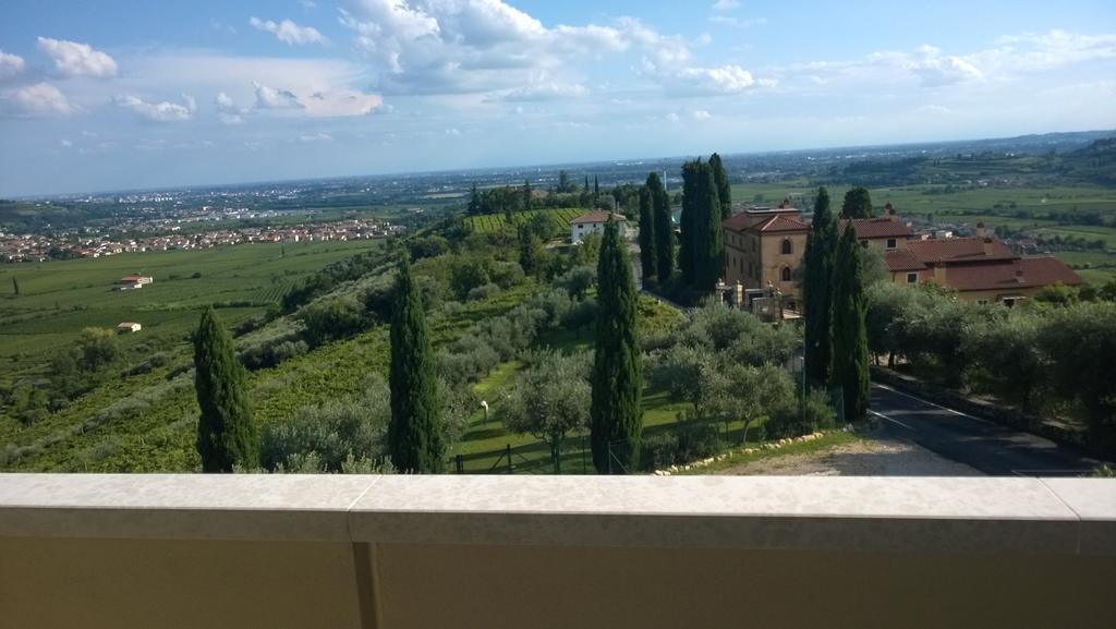 Villa Oleandri San Pietro in Cariano Bagian luar foto